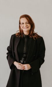 Dra. Carla Coutinho