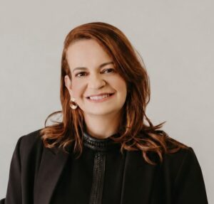 Dra. Carla Coutinho